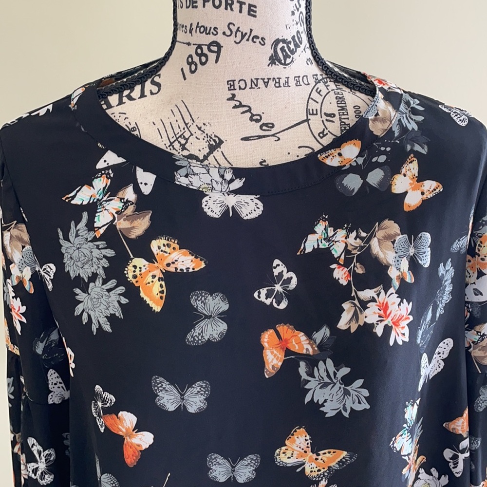 Philosophy Black Long Sleeve Butterfly Blouse EUC SZ M - Picture 2 of 9